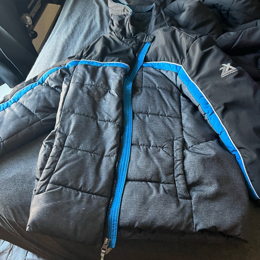 ZeroXposur Black and Blue Kids Puffer Jacket